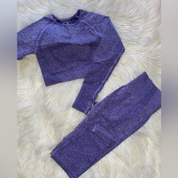 🧘♀️ New Yoga Set Crop Top & Leggings Set🧘🏽♂️ - Picture 3 of 3